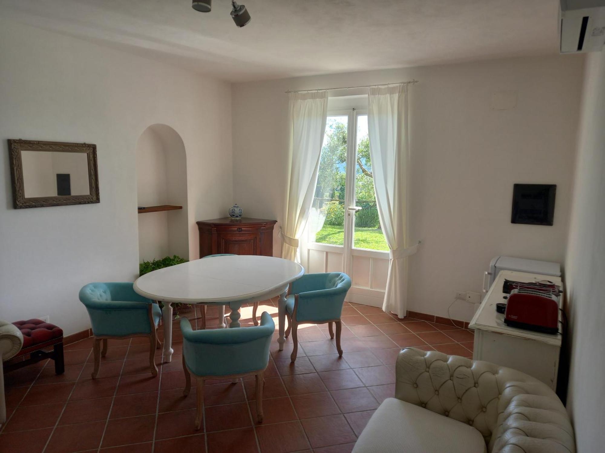 Il Colle Della Brina Otel Sarzana Oda fotoğraf